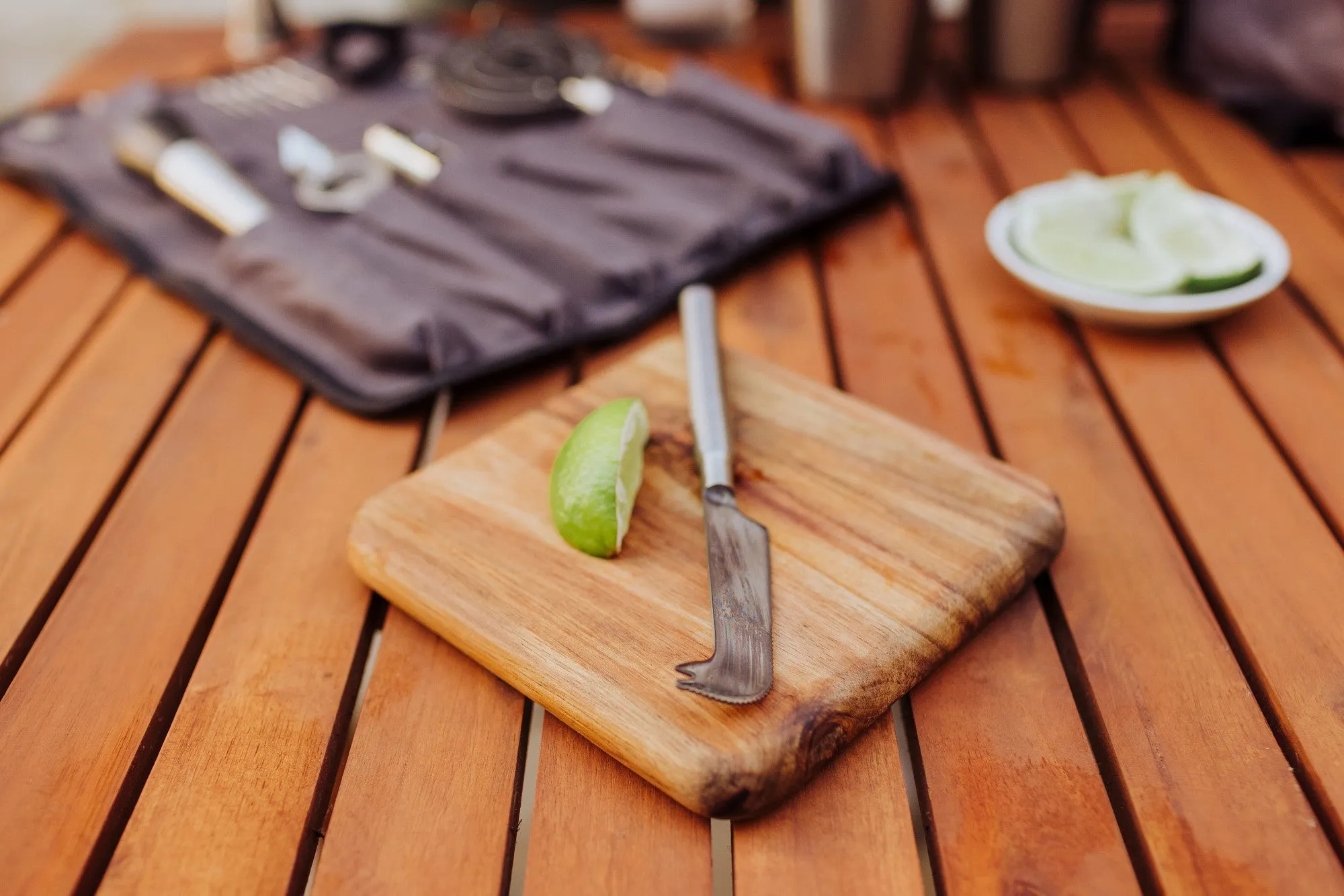 Bar-Backpack Portable Cocktail Set