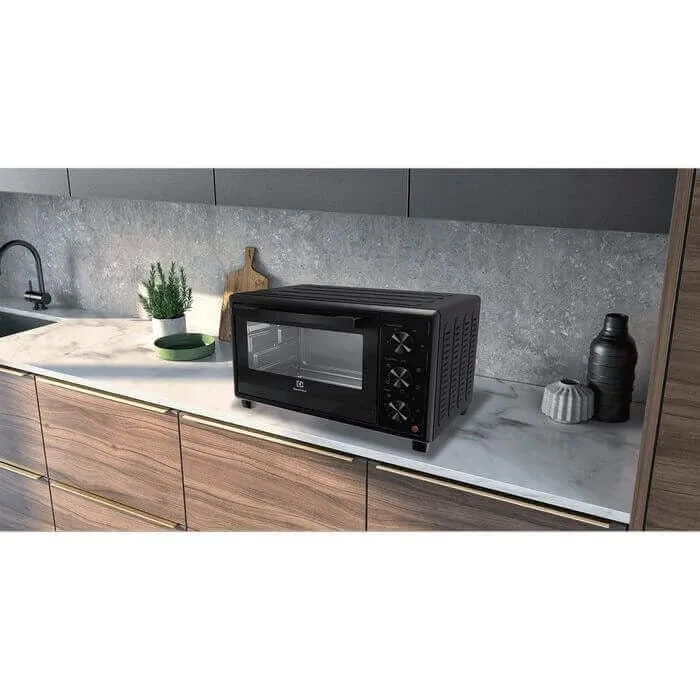 Electrolux EOT0908X Electric Oven Toaster 9.0L