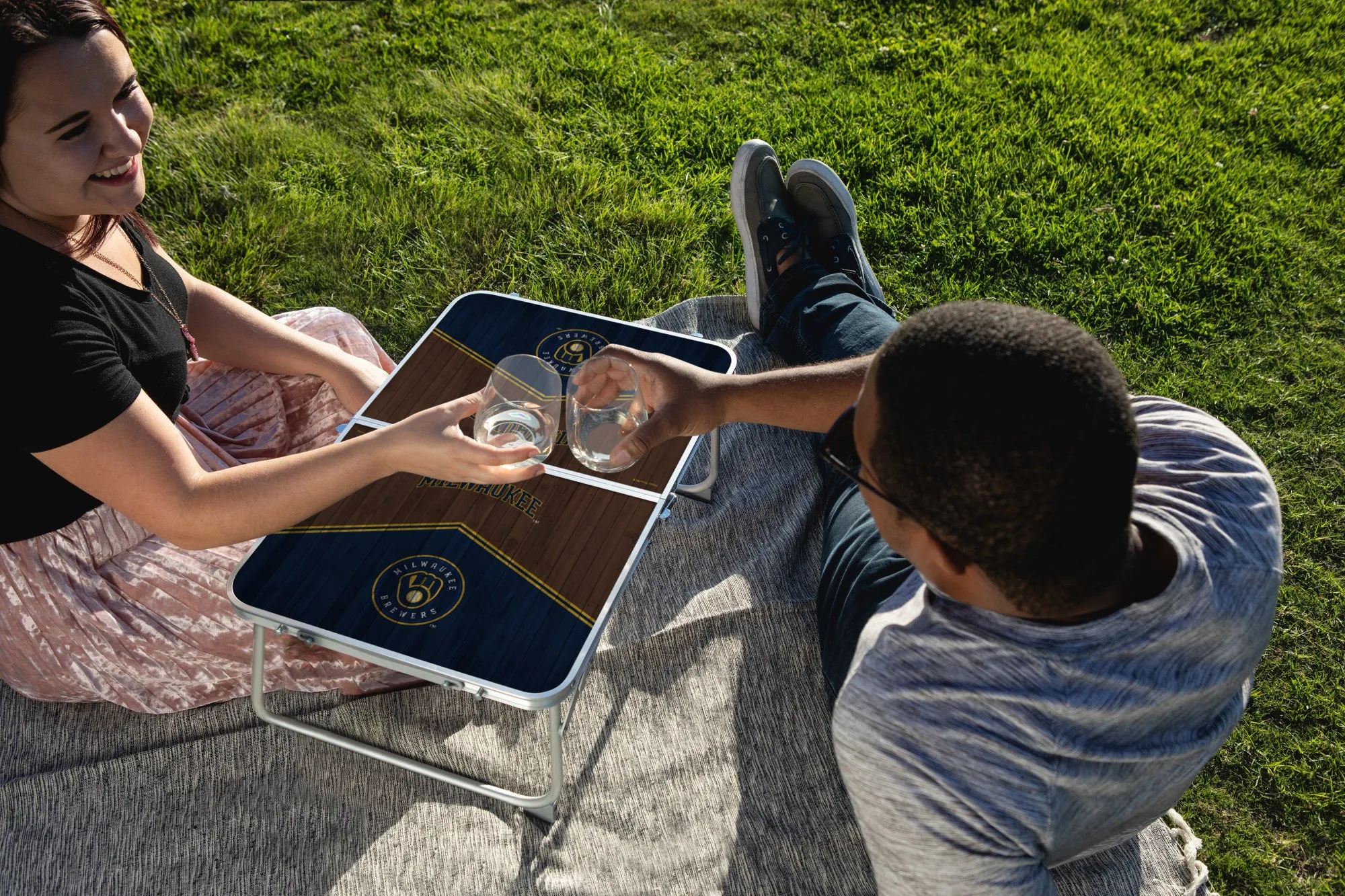 Milwaukee Brewers - Concert Table Mini Portable Table